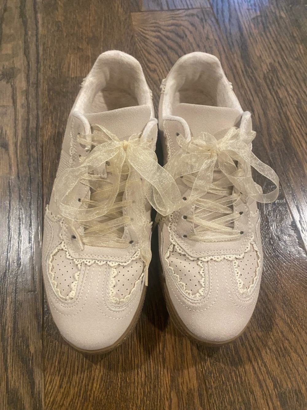 Lace-Up Cream Women’s Fashion Sneakers with Ribbon Laces - Picture 3 of 7